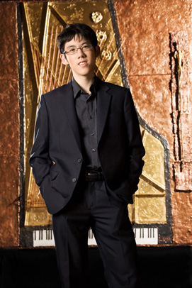 Haochen Zhang, Concert Pianist